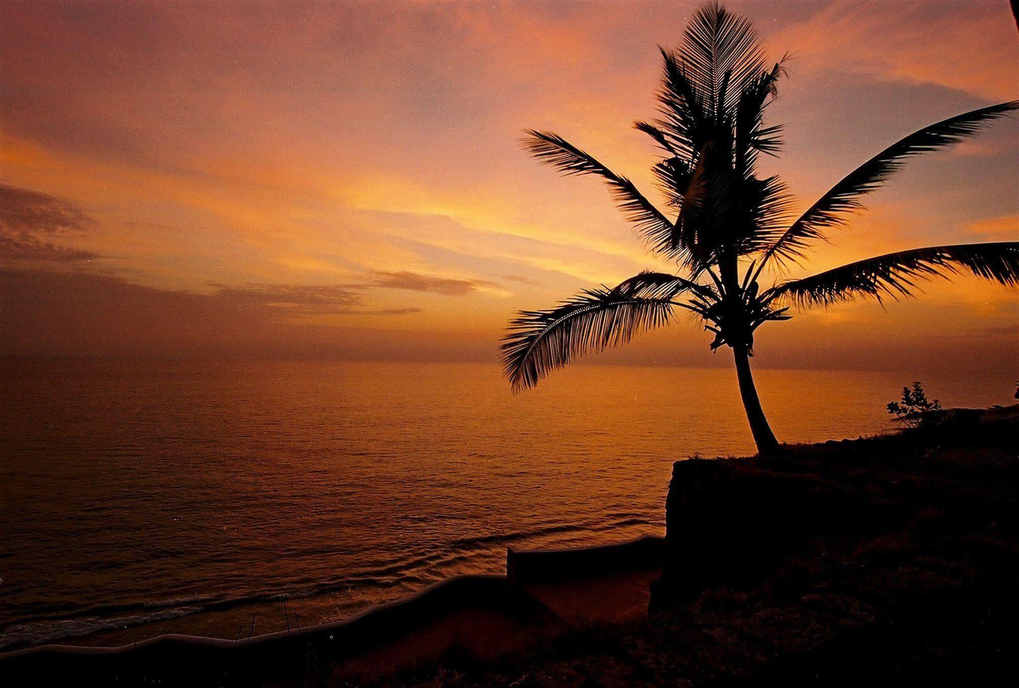The Oceano Hotel Varkala Exterior photo